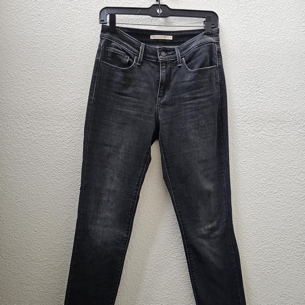 Levi's Women's Dark Gray Skinny Jeans